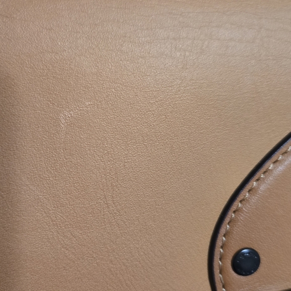 Coach Beat Bag - Picture 12 of 15